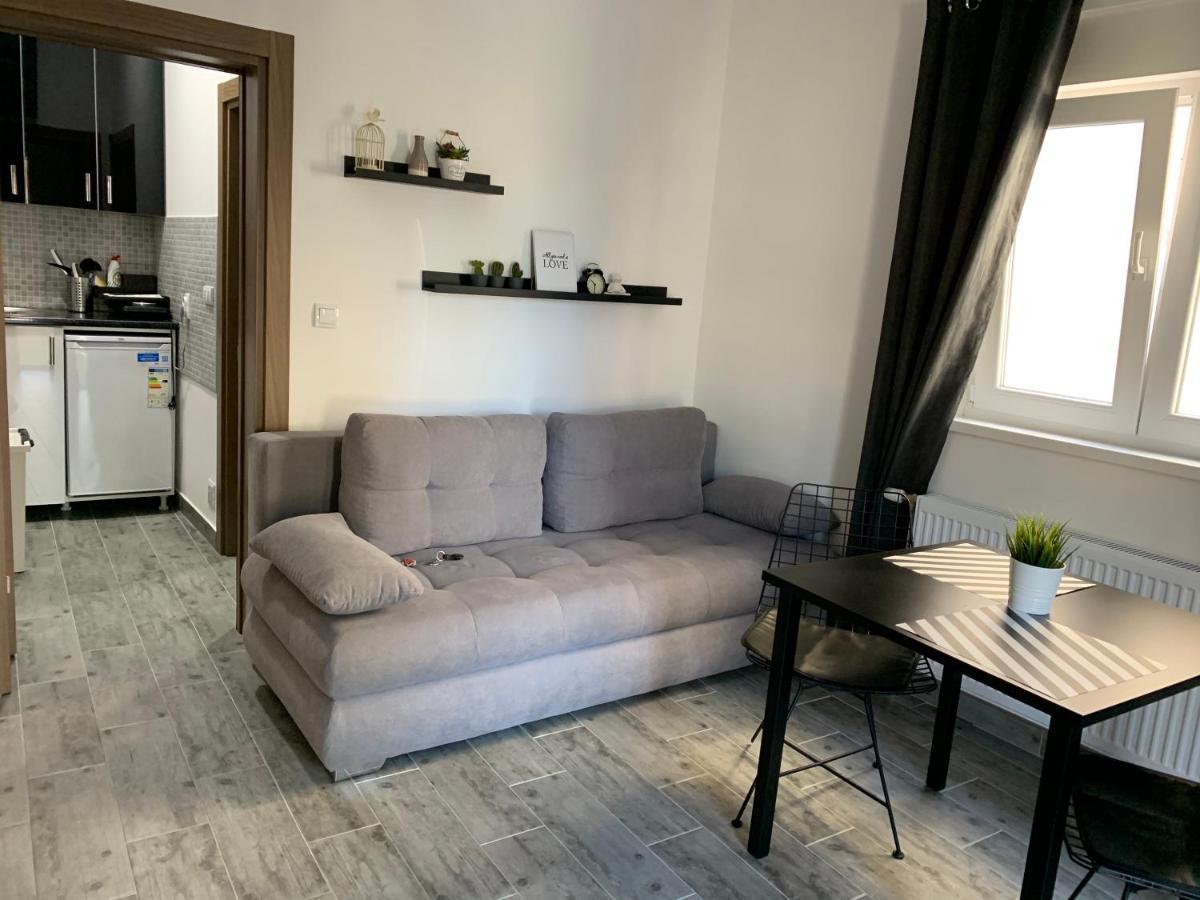 Apartman Spring Sombor Bagian luar foto